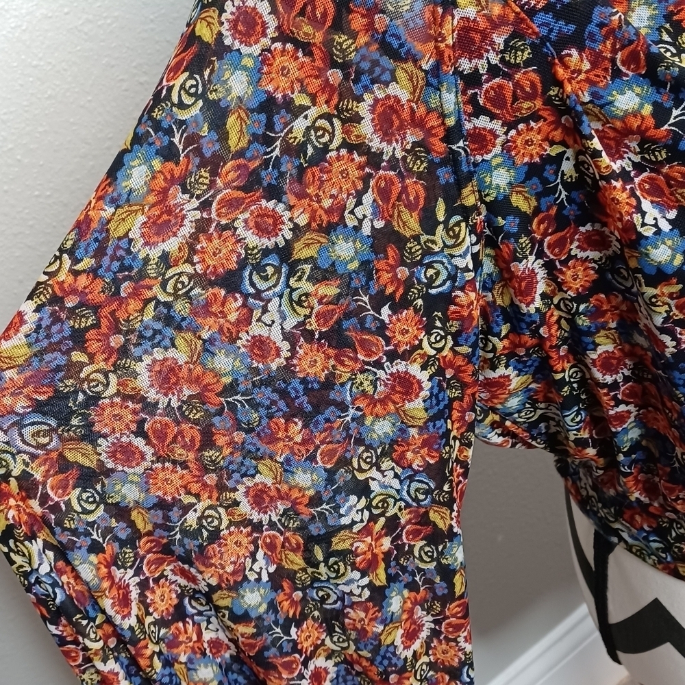 Free People All Dolled Up Sz S Boho Whimsigoth Dark Floral Mesh Blouse - Picture 6 of 14